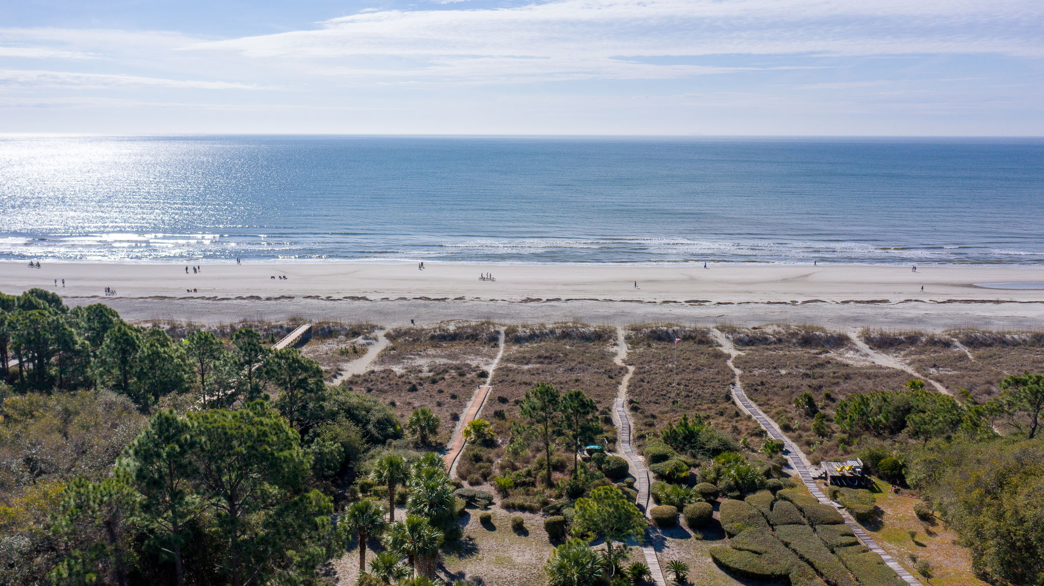 Hilton Head Island real estate offers beachfront homes, golf retreats, and a luxury coastal lifestyle.